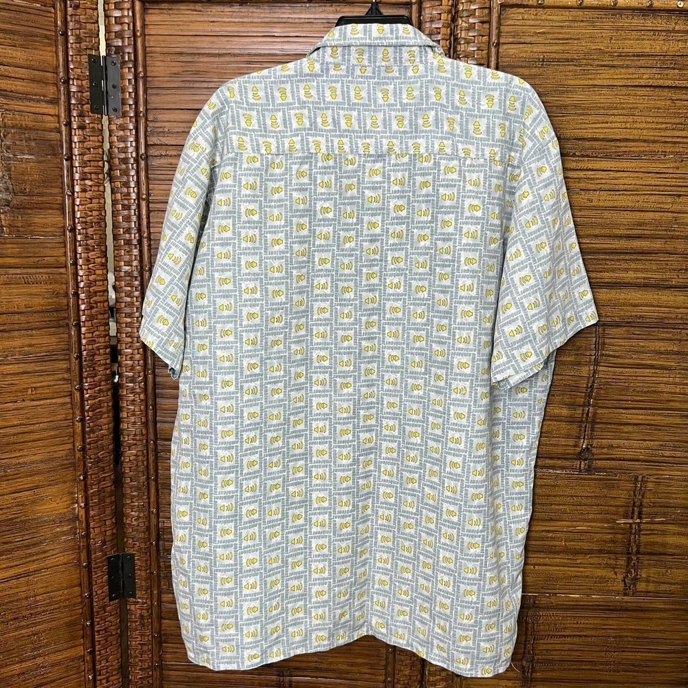 Address Unknown Shirts Retro Volume Pattern Short… - image 3